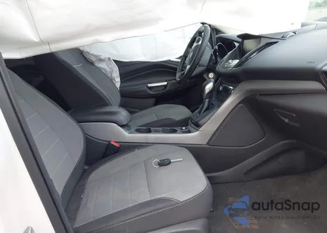 2014 Ford Escape Se z USA, uszkodzony, nr VIN 1FMCU0GX5EUC91143